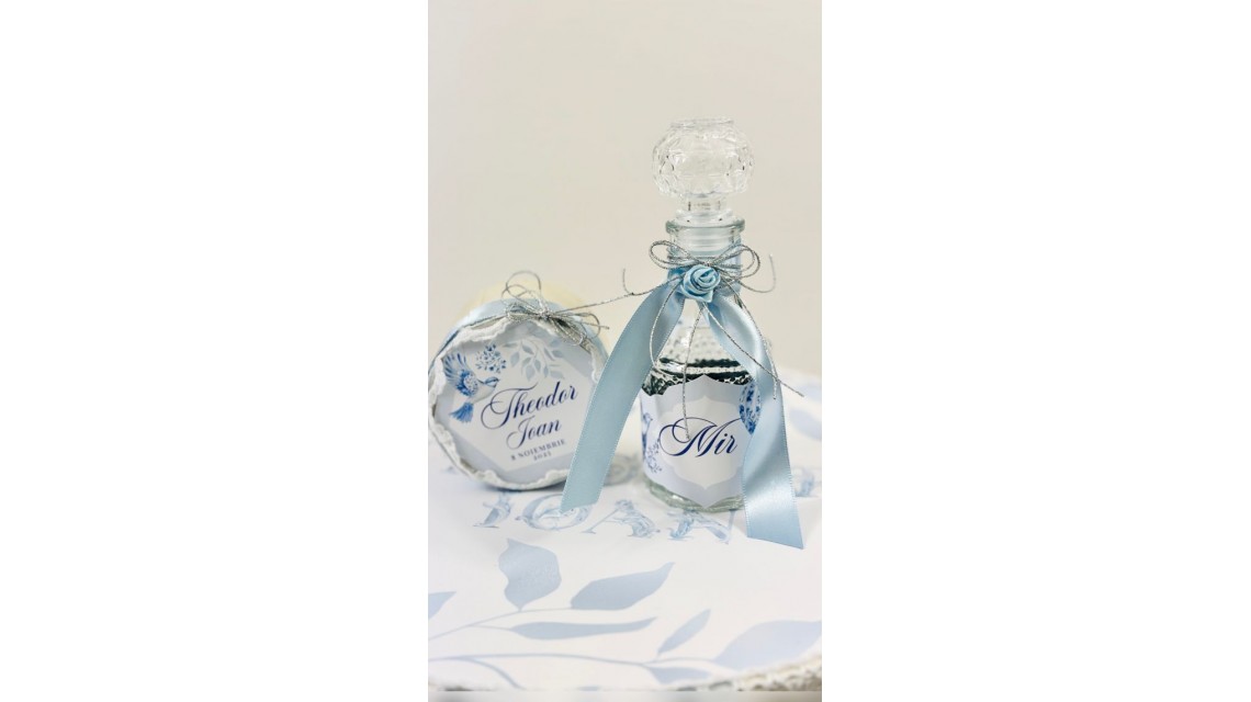 Trusou botez baietel Hot Air Balloon Blue Toile cu baloane de aer cald design elegant 6